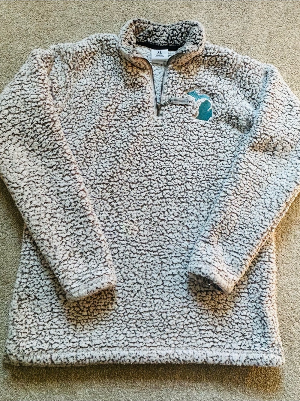 J. America Women's Sherpa Quarter-Zip Pullover Top XL
With Michigan’s state logo